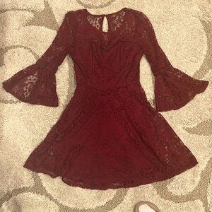 BCX Beautiful Lace Bell Sleeves Dress